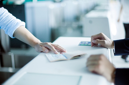 入境 移民塞浦路斯